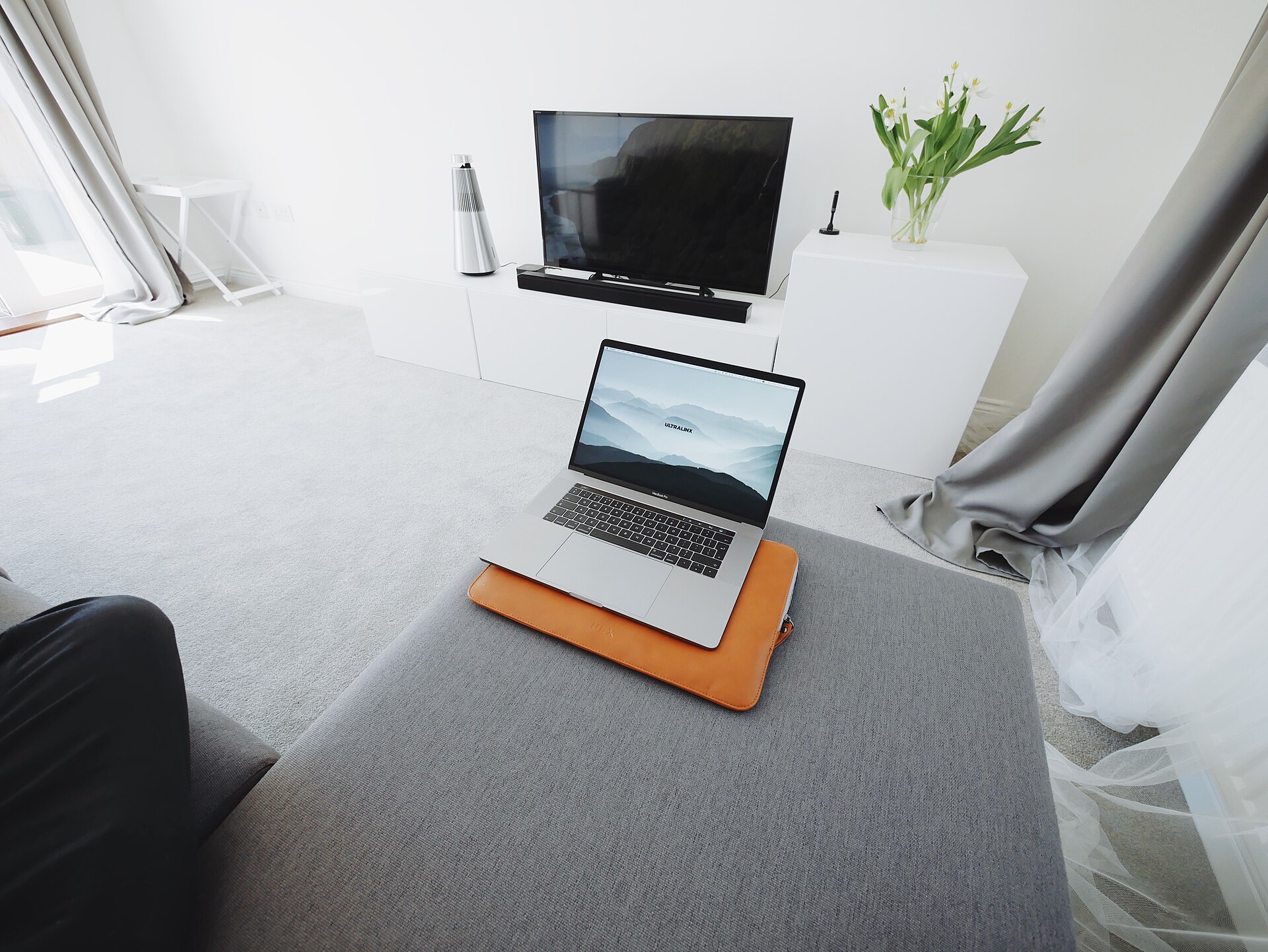 How to Connect a Smart TV to Wi-Fi
